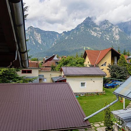 Pensiunea Montan Buşteni Exterior foto